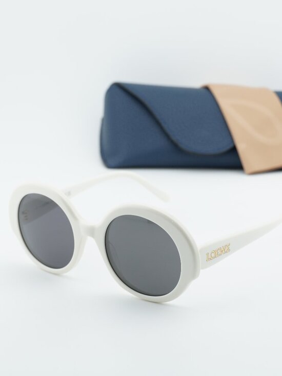 Loewe Accessories - Loewe LW40135I 25A Round Sunglasses - Ivory / Smoke